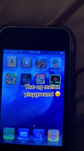 Exploring the Nostalgia of iOS 4 on iPhone 3G and 3GS