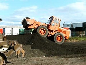 Hanomag historischer Radlader am LKW-Museum Sittensen