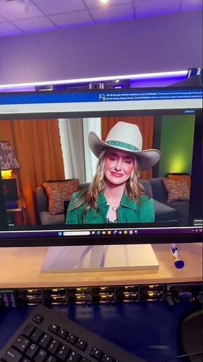 Behind the scenes with Carleen | Nov. 26, 2025