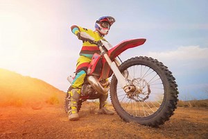 7 Best Dirt Bike Helmets for Hot Weather - Dirt Bike Planet