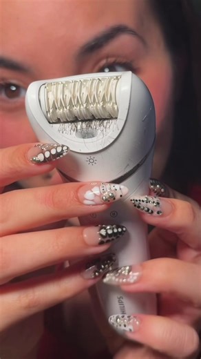 Epilating Armpits: My Experience with Philips Shop