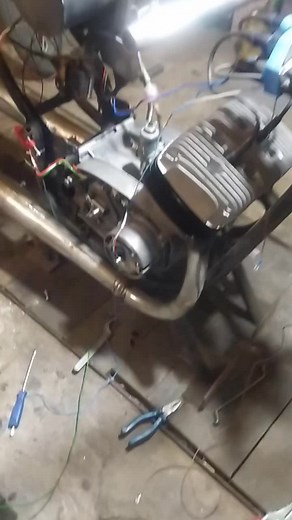 Motorcycle Repair: Stationary Bike Workshop Insights