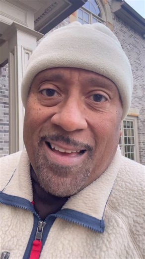 🚨 BIG UPDATE! 🚨 The inaugural Frank Ski Summer Kickoff Cruise just got even WILDER! The one and only DJ E-CLASS — one of the most sought-after DJs in the country — is officially joining me on deck! 🎧🔥 We’re taking over the Bahamas, hitting Baha Mar, lighting up CocoCay, and rocking FOUR DAYS of nonstop parties and events… all on Royal Caribbean’s BRAND NEW ship — Utopia of the Seas! 🚢🔥 And yes… THIS TRIP IS ALL-INCLUSIVE. Food, vibes, events — all covered. Just show up ready to turn up. He