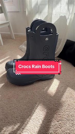 Stylish and Comfortable Crocs Women’s Rain Boots