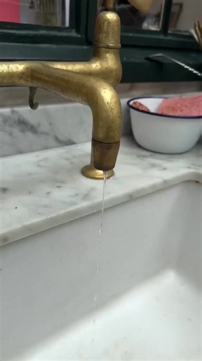 How to stop a tap from dripping! | Mark Dunn American