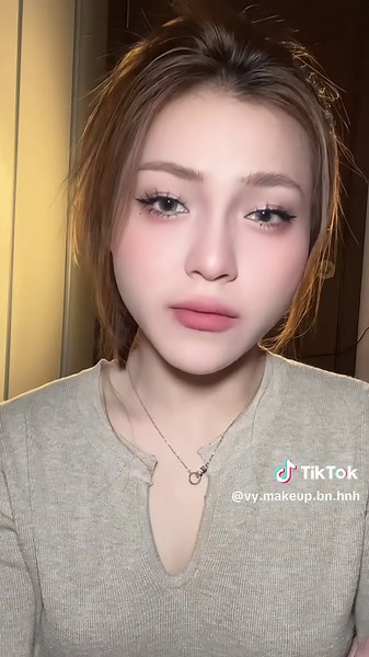 Makeup Trend Theo Venus Ma Kết: Hướng Dẫn Chi Tiết