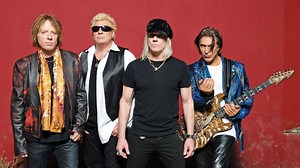 The End Machine's George Lynch: "I’ve learned to be open to new things"