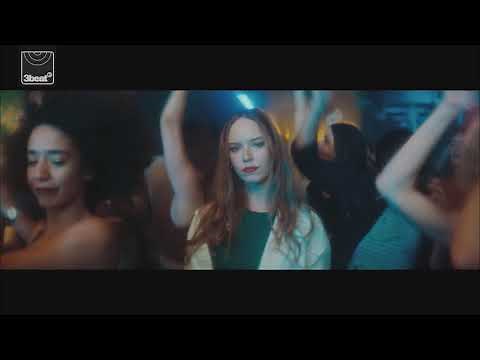 M-22 - How Does It Feel (Official Video)