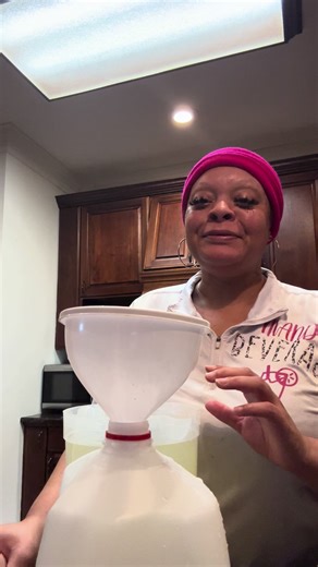 Saturday 2/7 I will be at AT&T on Derek Drive from 11-3! Looking forward to serving you! 32oz 2 for $10! 124 flavors! Valentine menu available! Manda Made Lemonade Beverage Com