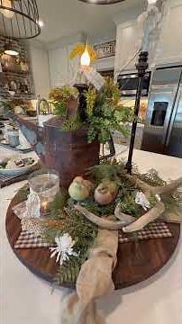 Farmhouse Kitchen Tour #vintagefarmhouse #homedecor #kitchen