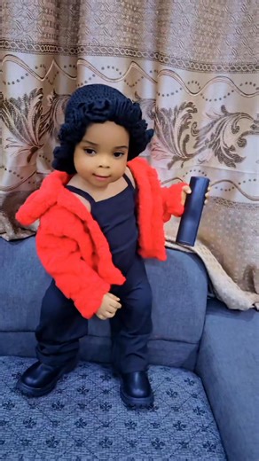 17K views · 2.5K reactions | This dance is called bend your waist one corner  #dance #dancechallenge #babydance | baby isabella | Facebook