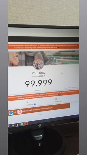 Phu Tong Countdown Timer on Computer Monitor