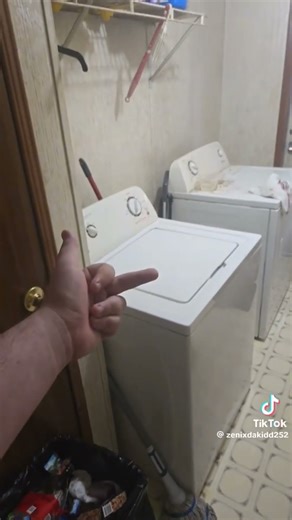 Bros Washing machine is British😂