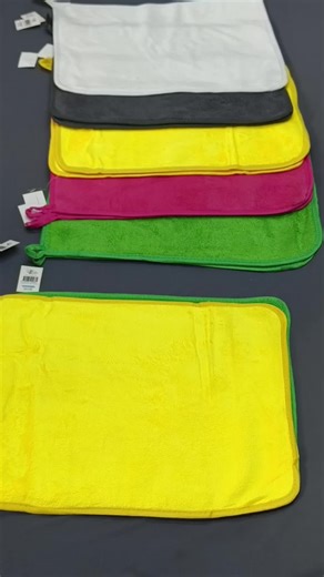 Wait until you feel how soft these are! ☁️✨ If you’re still using old, scratchy rags that just push dirt around, it’s time for a major upgrade. These Assorted Microfiber Towels are the ultimate home and car essential you didn’t know you needed. Why these are a MUST-HAVE: Ultra-Soft & Gentle: Safe for delicate kitchen surfaces AND your car’s paint job. No scratches, just shine! ✨ Strong & Durable: Built to last through hundreds of washes without losing their magic. 🧺 Multi-Purpose Power: From wi