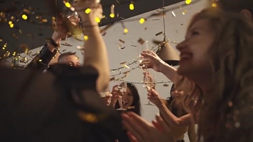 HICONFETTI gold metallic confetti indoor and outdoor use