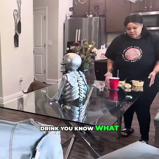 Sibling Drama Explodes! Capri-Sun, SpongeBob & Vlogging Gone Wrong! #shorts