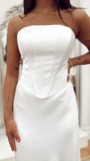 We are loving all the basque-waist bridal styles lately, especially when the fabrics are as stunning as these too! 🤍 Is the flowy chantilly lace or fitted satin more you wedding vibe? 💍 #twirlbride #ohiobride #weddingdressshopping #columbusbride #ohiobridalshop | Twirl