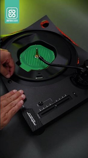 Technics SL-1200 M7B MK7 - Customize and protect your dj turntable - Skin by Doto Design