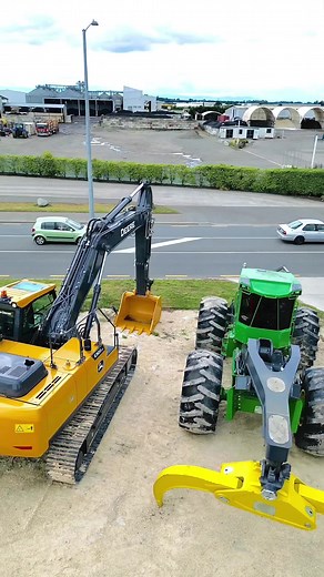 John Deere Forestry Equipment in Action
