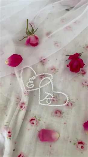 Wedding Veil Embroidery: Custom Hand-embroidered Initials or Date - Etsy