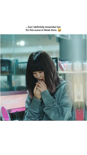 [© Netflix] She’s famous for stealing👻😂 lipstick.#WeakHeroClass1 #약한영웅 #PerfectCrown #LeeYeon