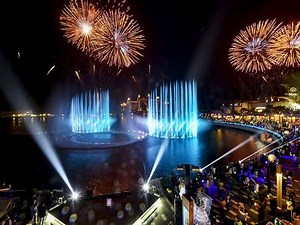 Palm Fountain breaks Guinness record for largest fountain in the world