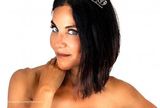 Human ashtray and boot licker! *CUSTOM CLIP* - World Goddess Official Profile | LoyalFans