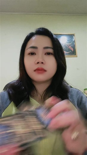 #reading ini untuk yg resonate saya merasakan energi mu saat sangat positif begitu merasa tenang dan damai serasa telah melewati masa sulitmu dan km sendiri juga tak ingin membebani fikiranmu dengan ketegangan km ingin melepaskan beban batin mungkin saja diwaktu lalu atau saat ini km mengalami situasi yg tegang karna berbagai faktor dan sy melihat,,,fokus mu saat ini hanya pada pekerjaan dan kehidupan internal mu akan ada sesuatu yg baik yg segera hadir saya merasakan akan ada hal sudah lama km 