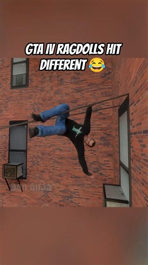 GTA IV Ragdolls hit different lol #gta #gtaiv #gta4 #gamingshorts #rockstargames
