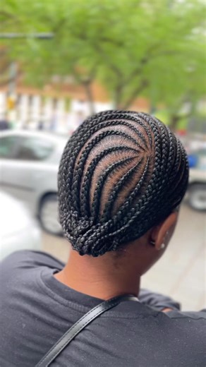 Freehand Techniques for Stunning Hair and Beauty Looks
