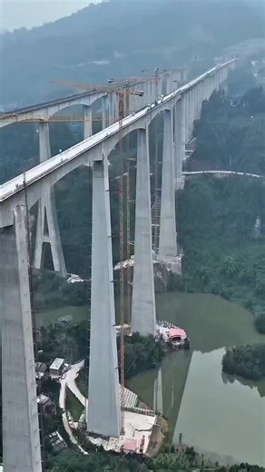 Another super bridge on China's high-speed rail network is nearing completion. The Guangdong Eastern Intercity Railway connecting the three cities of Chaoshan (Shantou, Chaozhou, and Jieyang), is expected to be operational by 2027! #cityview #china #tiktok #foryou