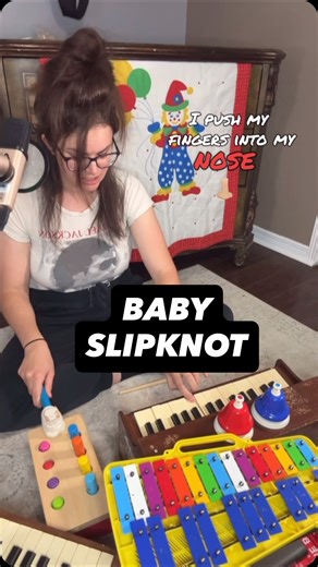 Baby Slipknot almost broke my baby piano @slipknot @jamesroot @coreytaylor @7mick7 @tortilla_pfaff @vmanshreds | Big Merla