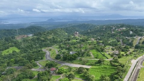 clip-4000926265-drone-golf-course-mountain-canyon-woods-tagaytay
