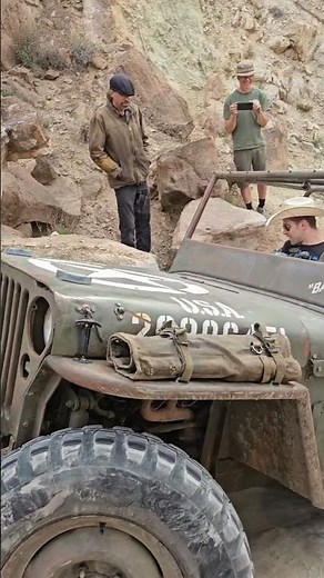 Jeff Petrowich and Bam Bam the MB working the rear steer in Coyote Canyon.