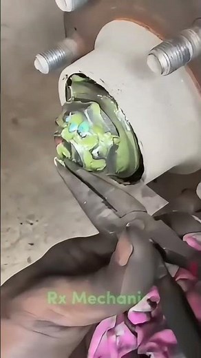 how to remove cotter pin ?