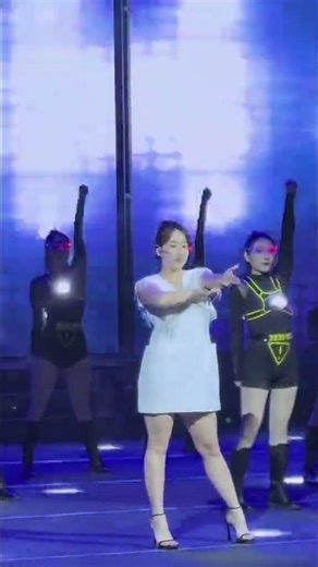 #Dance hard and get high #Record every moment of dancing#Hot on DOU Little Assistant DOU