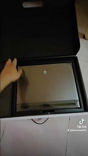 Alienware M18 R2 & Alienware M18 R1 side by side #alienwarem18r2 #alienwarem18