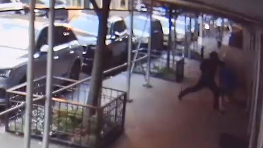 Video shows man assault actor Rick Moranis on New York City street