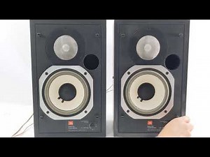 Short Demo of JBL Model 4401 Control Monitor Studio Monitors Speakers
