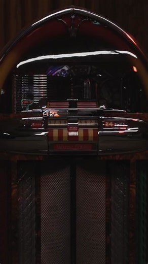 Exploring Chuck Berry's Impact on Rock Music with Gibson Guitars