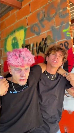 Mi amigo está muy raro!