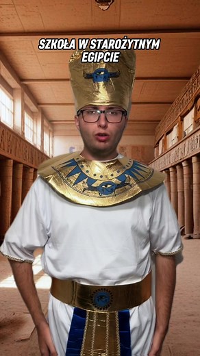 Piramida znów na WF-ie – zabawne przygody z Julio