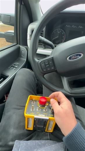 4.2K views · 1.6K reactions | Finally got my self a remote job.... #stumpgrinding | Nele’s Stump Grinding | Facebook