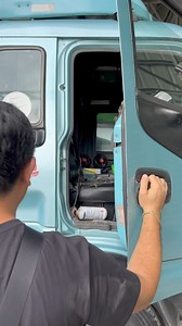 Bago kong driver Syempre Kailangan follower ko 😁 #batangbyaheros #jonventures #teambyaheros #truckerlife #trucking #valvoline #fuso #Buddy #helper #driver #ISUZU @followers@topfansHighlightsEveryoneHighlights 2.0 | JonVentures