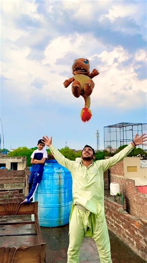 Rain 🌧️ matlab barsh teddy bears 🧸 ke sat #foryou #comedyfilms #comedy #funnyscenes #funnyseries