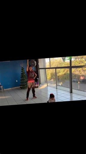 🧢🔥 HIP HOP KIDS 🔥🧢 ¡Que tus peques liberen toda su energía bailando! 💃🕺 Clases divertidas, seguras y llenas de ritmo 😎🎶 👶 Desde los 3 años 📅 Lunes y miércoles ⏰ 4:00 PM 💵 Costo: $65 por clase 📍 Boulevard Coacalco 104, frente al Colegio Montessori 📲 Informes WhatsApp: 5583305274 ¡Diversión, baile y sonrisas aseguradas! ✨👟 #HipHopKids #ClasesParaNiños #BaileInfantil #TripleStepDanceStudio #DondeElBaileNosUne