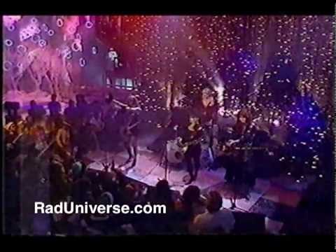 The Bangles - A Hazy Shade Of Winter (Top Of The Pops, 1987)