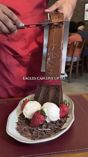 Reborn Through the Pain 🦅 They say an eagle can live up to 70 years — but only if it dares to face one of the hardest transformations in the wild 🌄 Around 40, its strength begins to fade. Talons weaken 🦅 The beak bends. Feathers grow too heavy to fly 💨 So the eagle retreats to a lonely mountaintop… where it breaks its beak 💔 sheds its feathers 🪶 and waits in stillness for new strength to grow ⏳ It’s a brutal process 😣 but pain gives way to renewal ✨ The eagle rises again reborn, soaring f