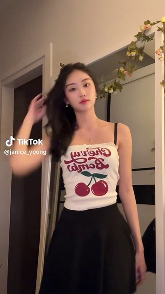 Miss 2006: The Journey of Elegance and Grace