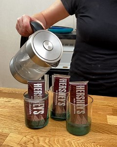 5.6M views · 27K reactions | Chocolate Chip Cookie Cups! You are one smart cookie, so try this sweet recipe now :) | Chefclub Network | Facebook